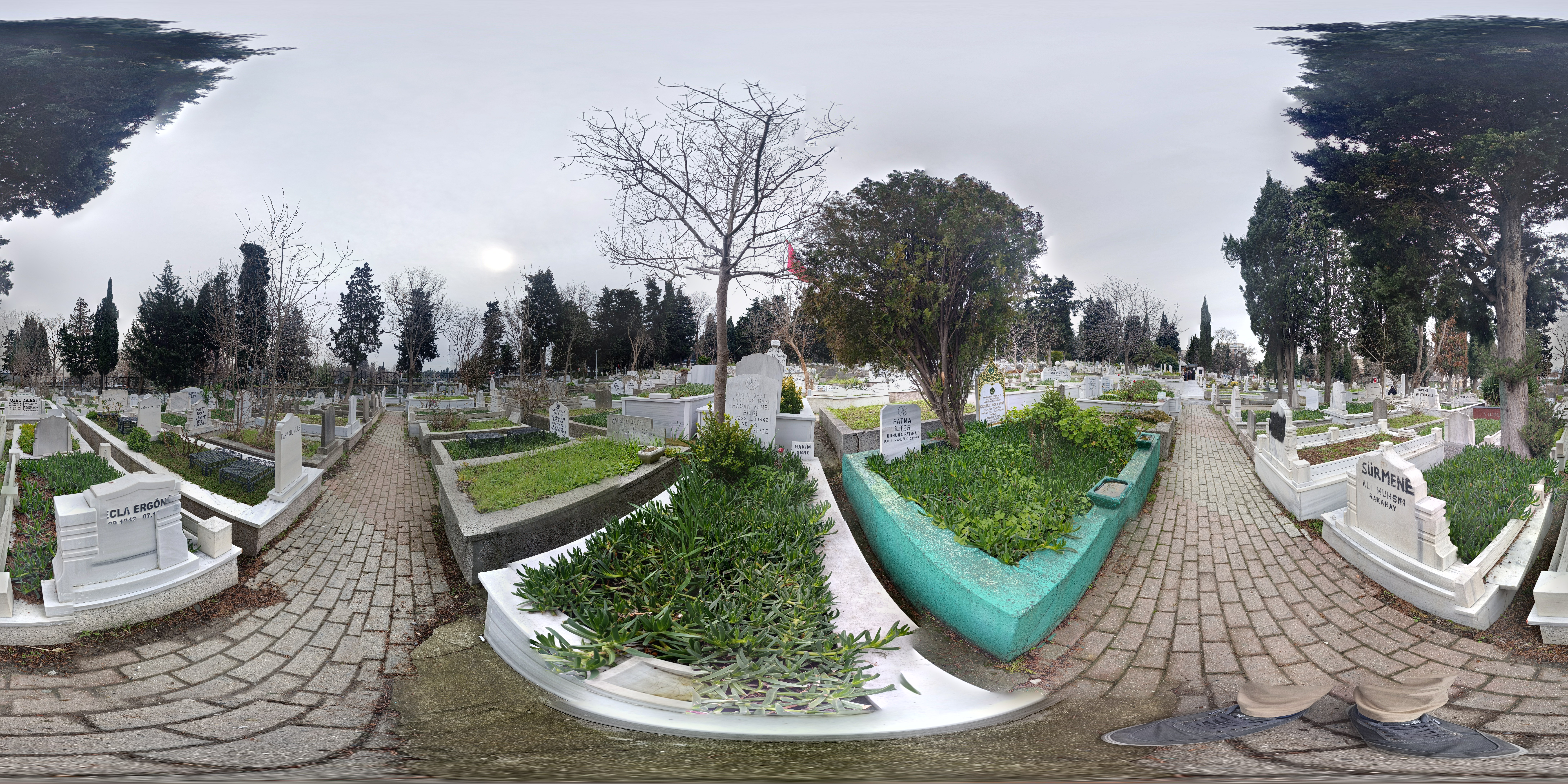 Hakime Anne - Nermin Özülkü - Türbe Fotoğrafı